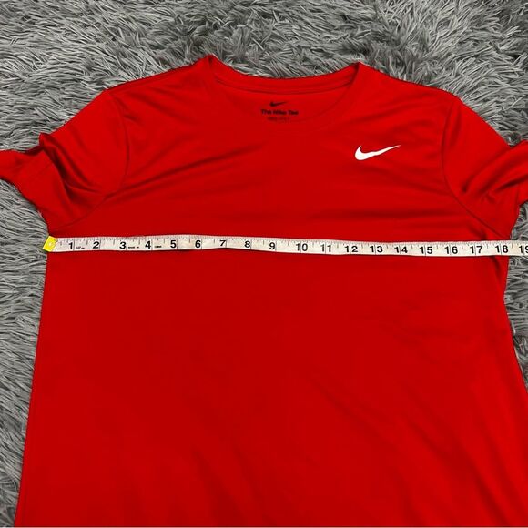 The Nike Tee Red Short Sleeve Shirt Size Large - Picture 7 of 7
